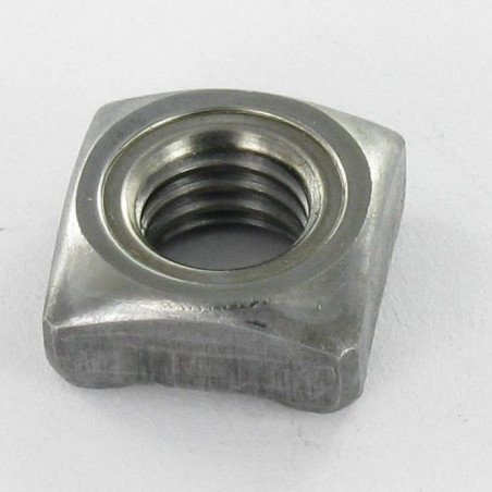 1 x Vierkante Moer om te lassen kraag M10 17x17x8 Ruw staal