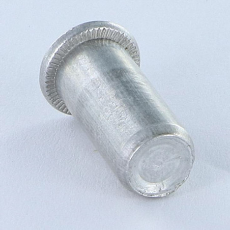 1 x Blindklinkmoer platte kop Bolkopmoer M6X20.5 ALPB 25 Aluminium