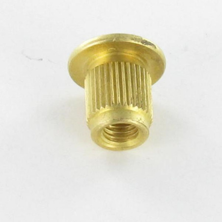 1 x Moer Hulsmoer kartelschreof Messing M8 kopdiameter 20 lengte onder de kop 16