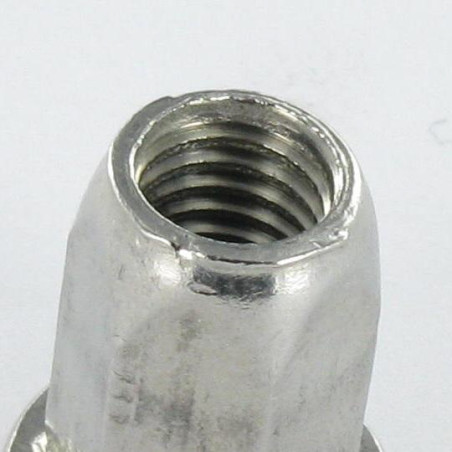 1 x Blindklinkmoer RVS platte kop zeshoekig M6X16 INPTH 30